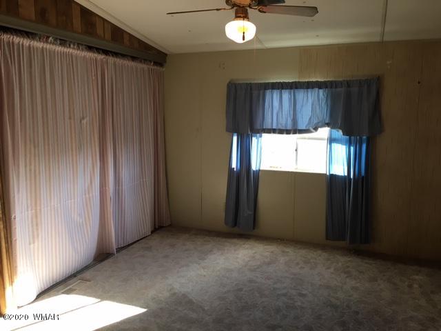 1398 Lx Ranch Road Holbrook, AZ 86025 - Photo 13 of 28