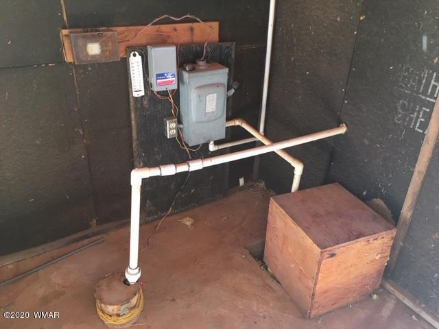 1398 Lx Ranch Road Holbrook, AZ 86025 - Photo 21 of 28