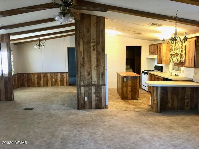 1398 Lx Ranch Road Holbrook, AZ 86025 - Photo 5 of 28