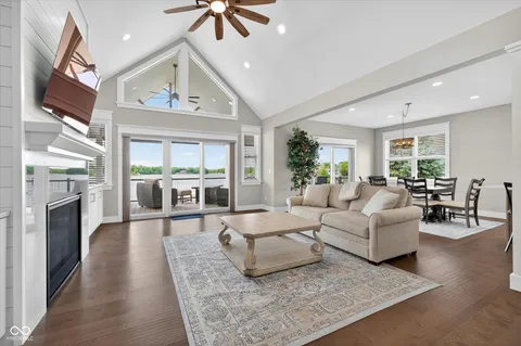 $1,495,000 | 3162 Beach Boulevard, Cicero, IN 46034
