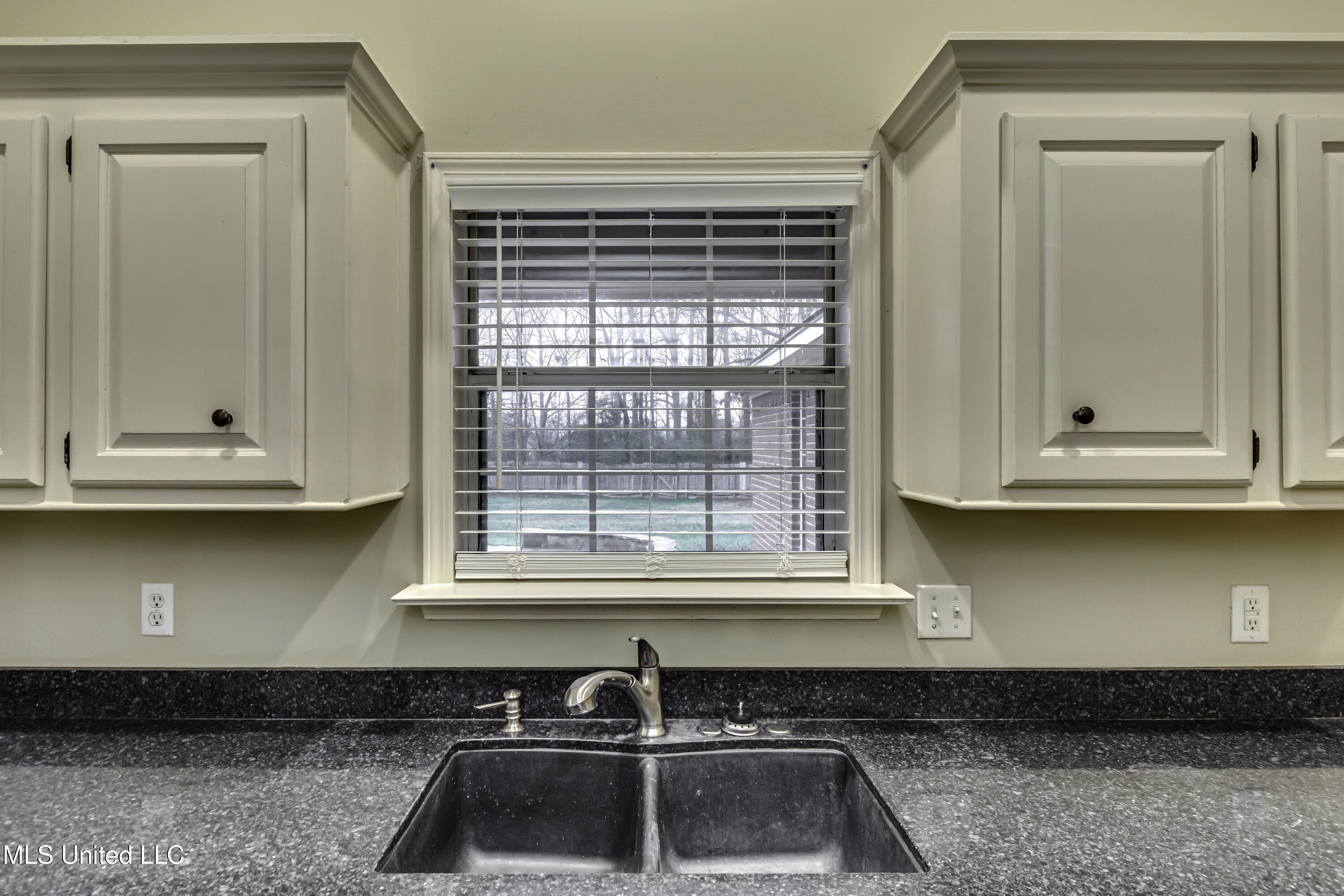 407 Hemlock Drive Flowood, MS 39232 - Photo 17 of 47 407 Hemlock --14