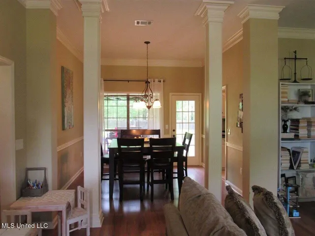 $2,200 | 407 Hemlock Drive, Flowood, MS 39232