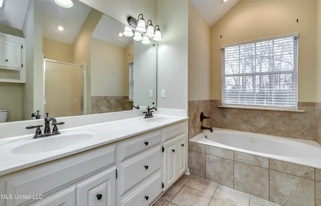 $2,200 | 407 Hemlock Drive, Flowood, MS 39232