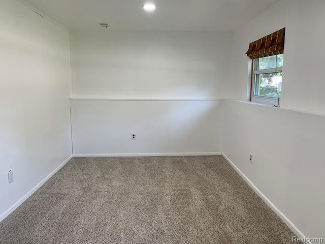 9187 Sheldon Road Plymouth, MI 48170 - Photo 31 of 39 S32.jpg