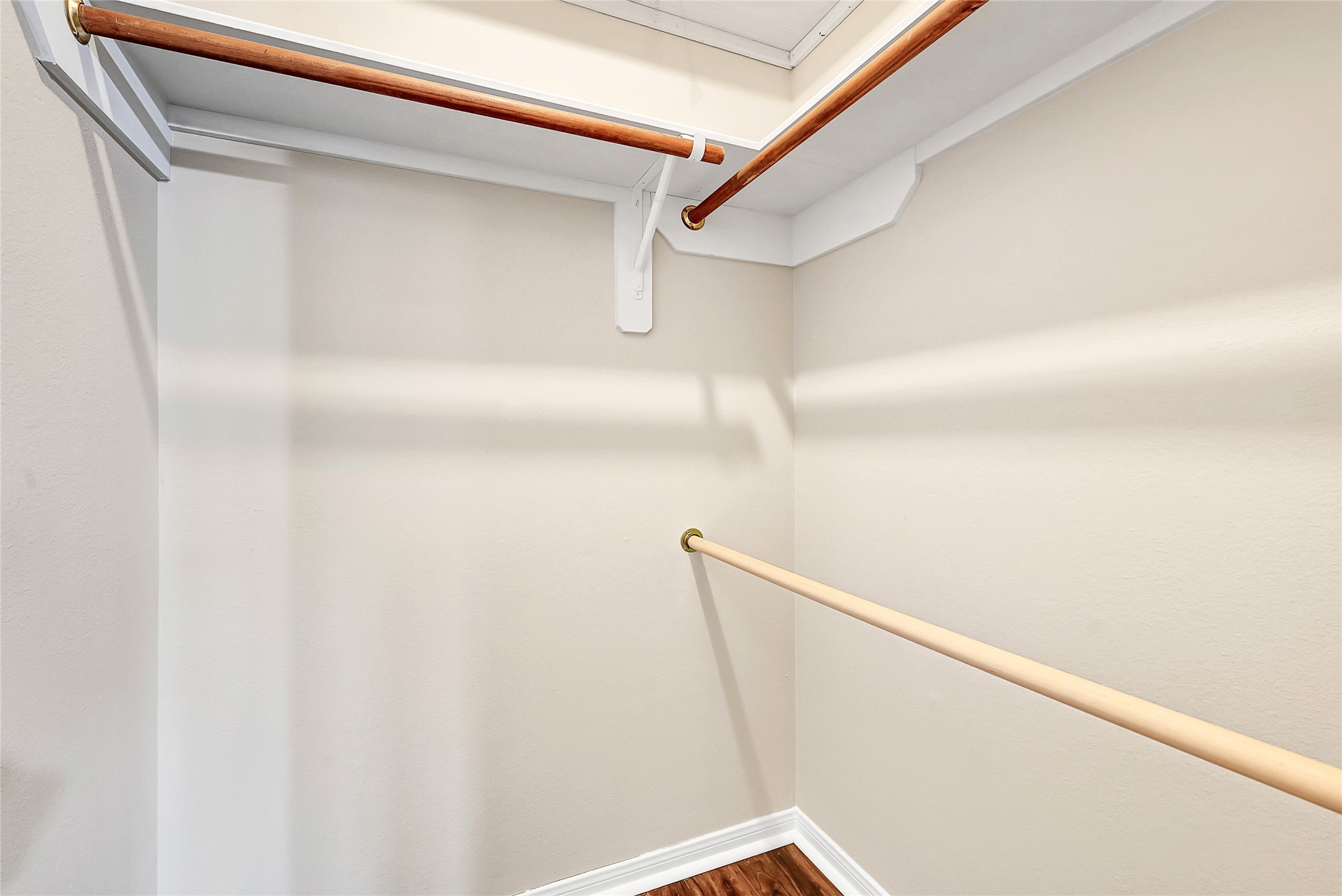 3603 Barkers Crossing Avenue Houston, TX 77084 - Photo 16 of 34 a view of closet