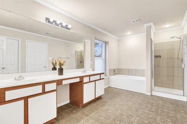 $325,000 | 3603 Barkers Crossing Avenue, Houston, TX 77084