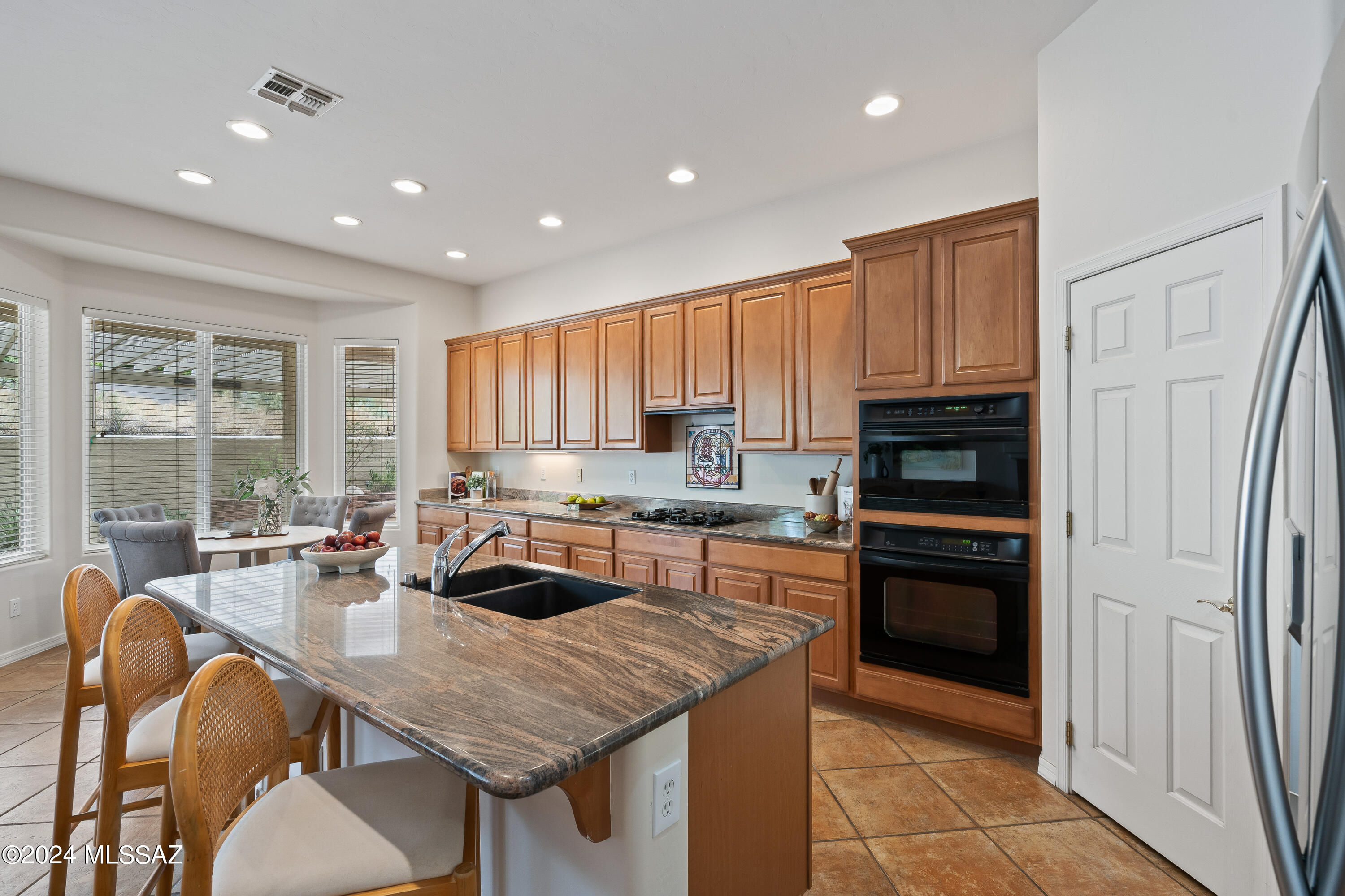 12750 North Morgan Ranch Road Oro Valley, AZ 85755 - Photo 27 of 44