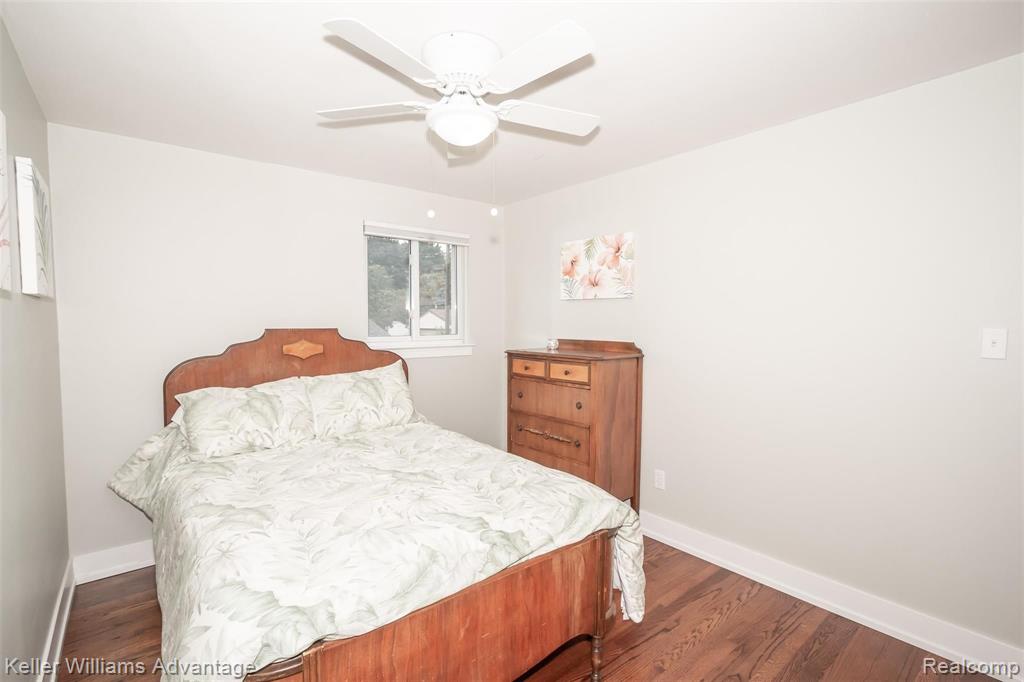 1429 North Pine Street Rochester Hills, MI 48307 - Photo 24 of 41