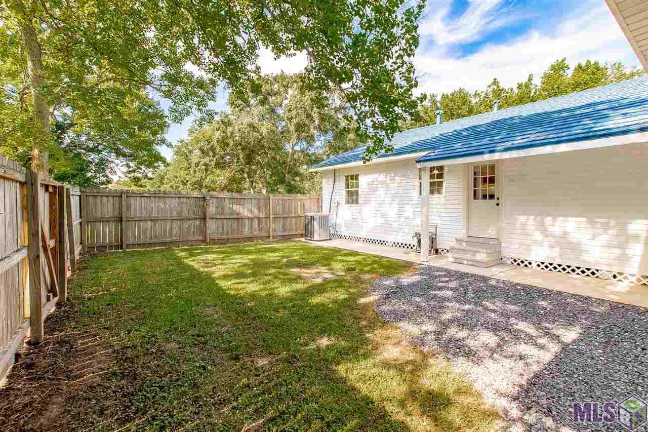 12060 Turry Road Gonzales, LA 70737 - Photo 4 of 18 Gallery Image 4