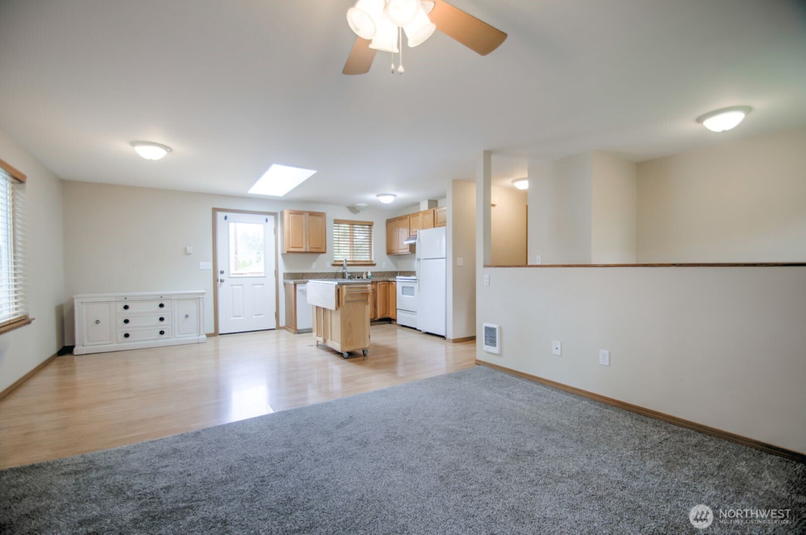 9839 Mullen Road Southeast Olympia, WA 98513 - Photo 7 of 20