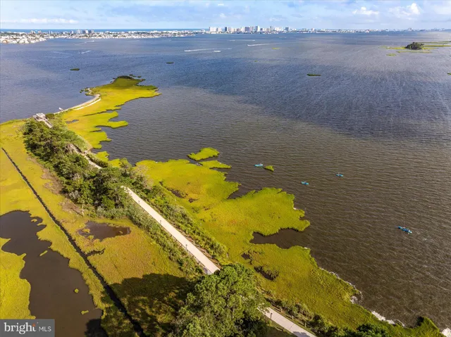 $600,000 | 11057 Destination Drive, Selbyville, DE 19975