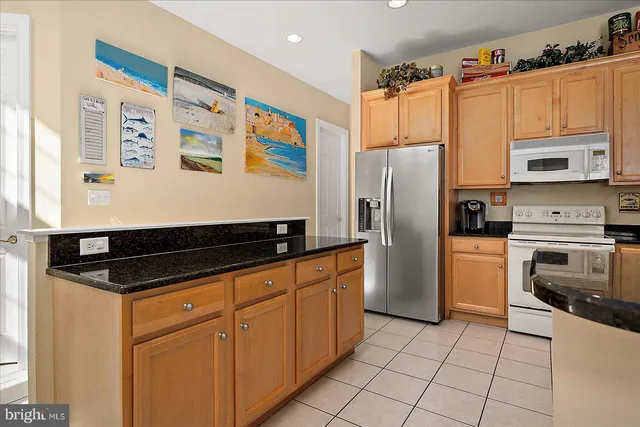 $600,000 | 11057 Destination Drive, Selbyville, DE 19975