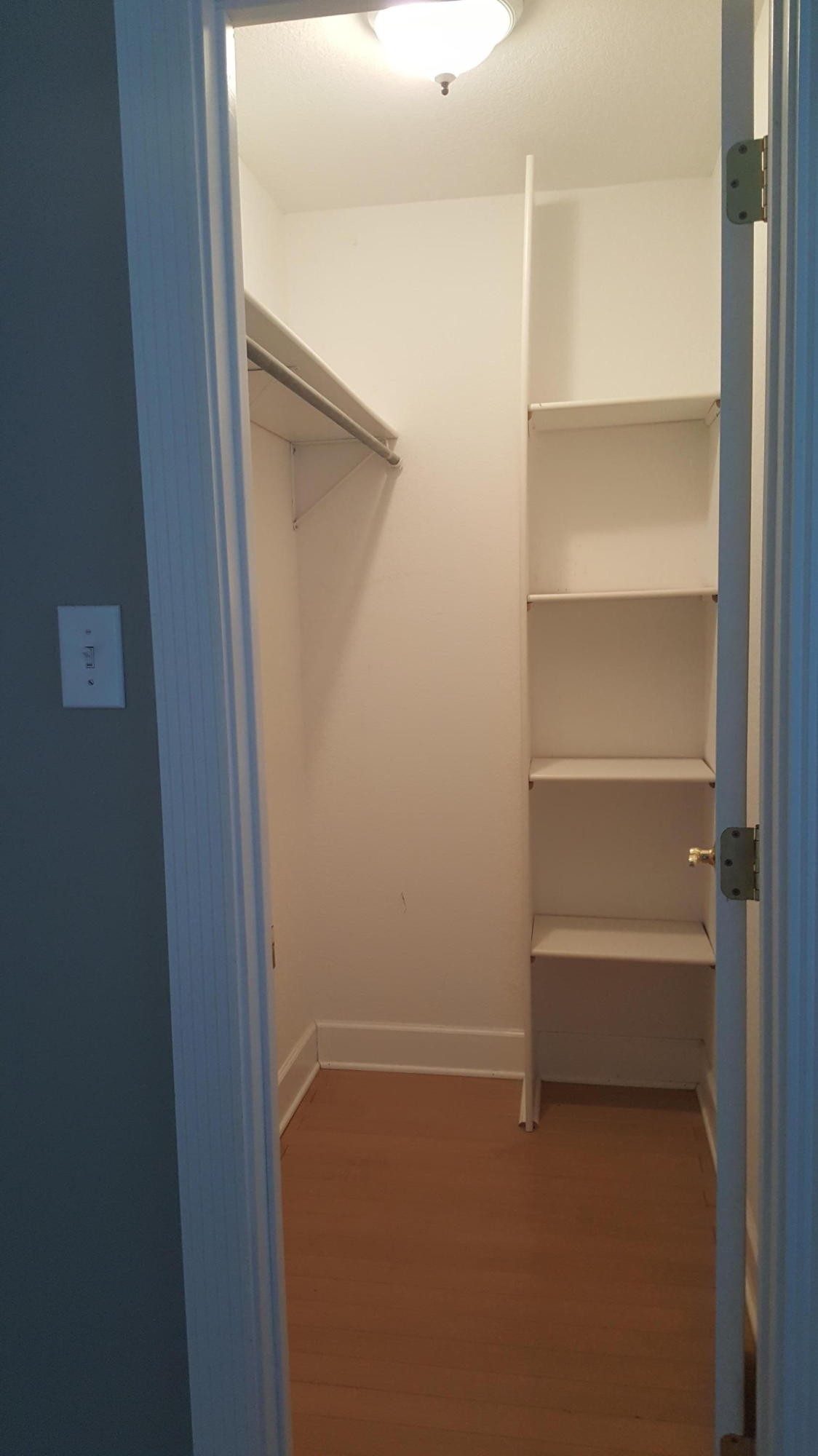 3798 Dutch Valley Road Clinton, TN 37716 - Photo 16 of 37 a view of an empty walk in closet