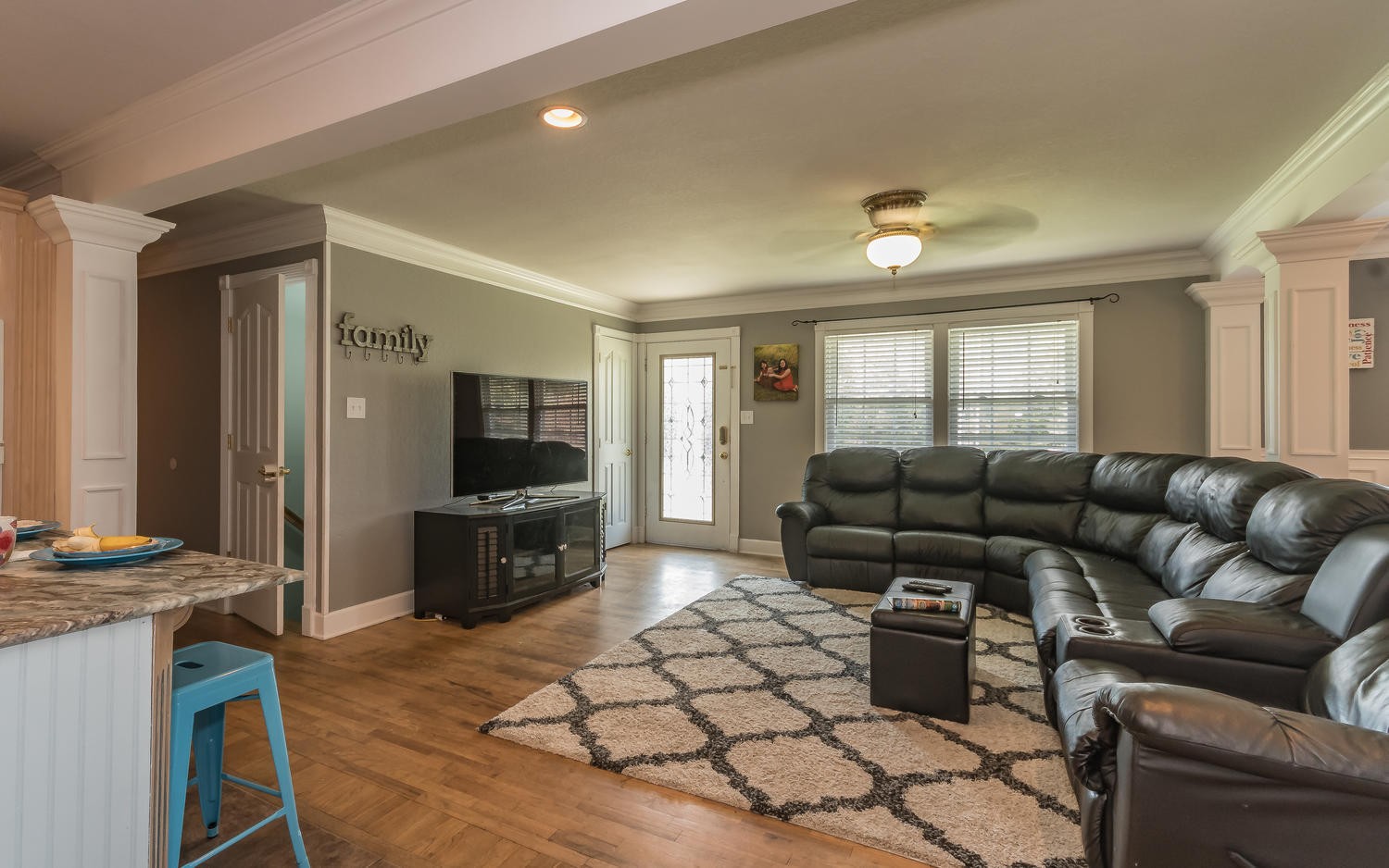 3798 Dutch Valley Road Clinton, TN 37716 - Photo 8 of 37 a living room with furniture and a flat screen tv