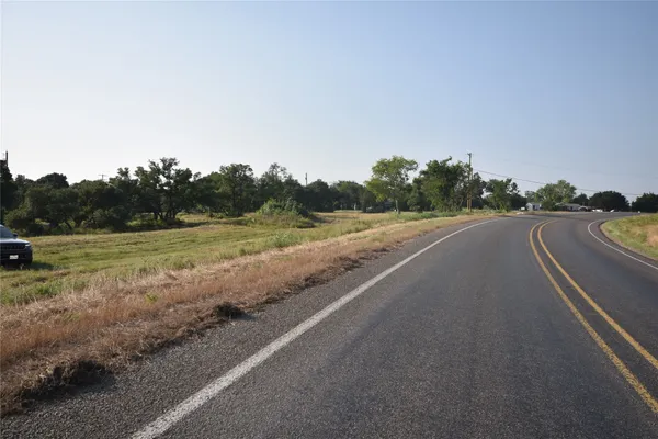 $245,000 | 1130 Farm To Market Road 970, Florence, TX 76527