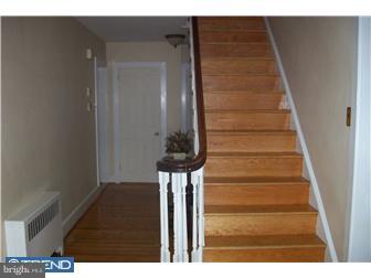 726 Dale Road Huntingdon Valley, PA 19006 - Photo 3 of 12 a view of entryway