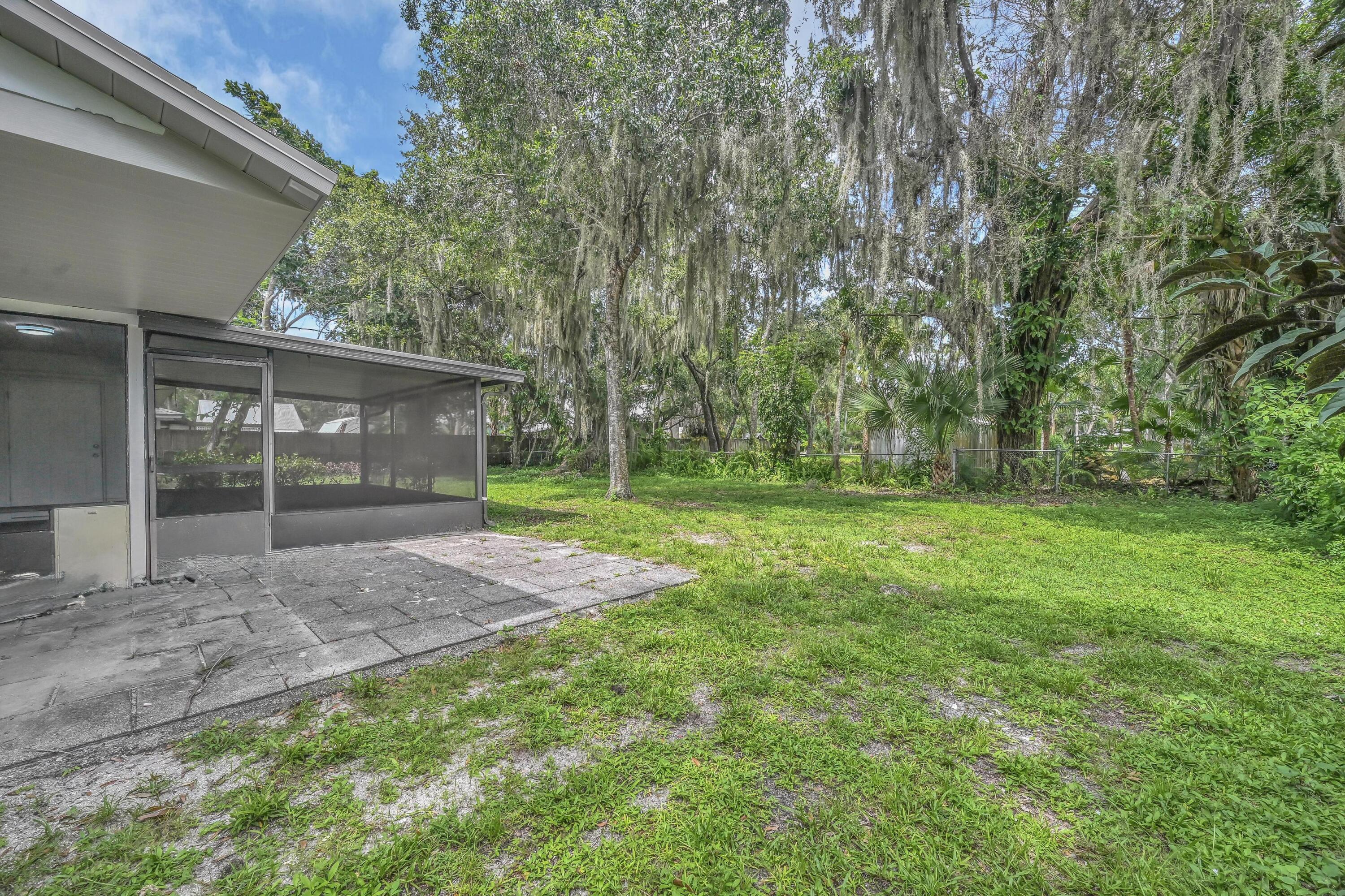 6318 Lenape Street Fort Pierce, FL 34982 - Photo 34 of 38 Z63_3764