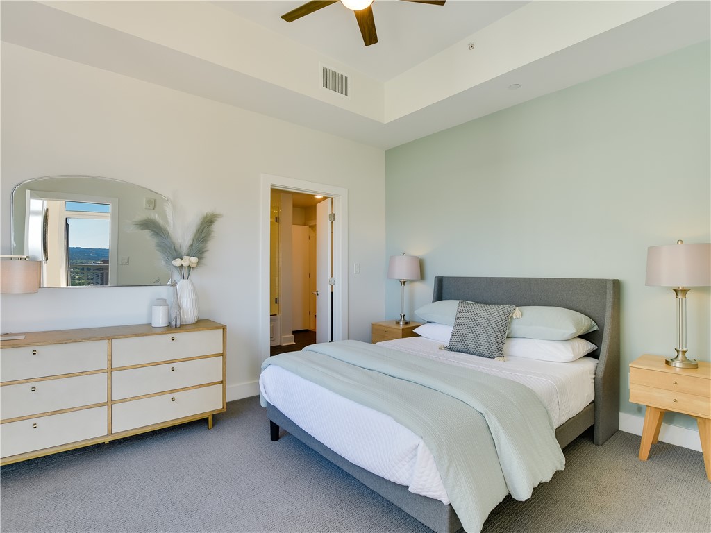 603 Davis Street, Unit 2001 Austin, TX 78701 - Photo 11 of 15