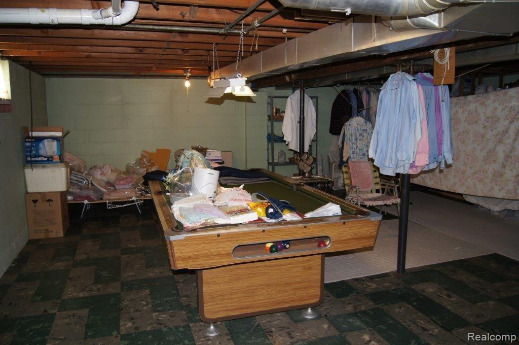 3286 North Branch Road North Branch, MI 48461 - Photo 10 of 15 3286 North Branch Rd 015.jpg