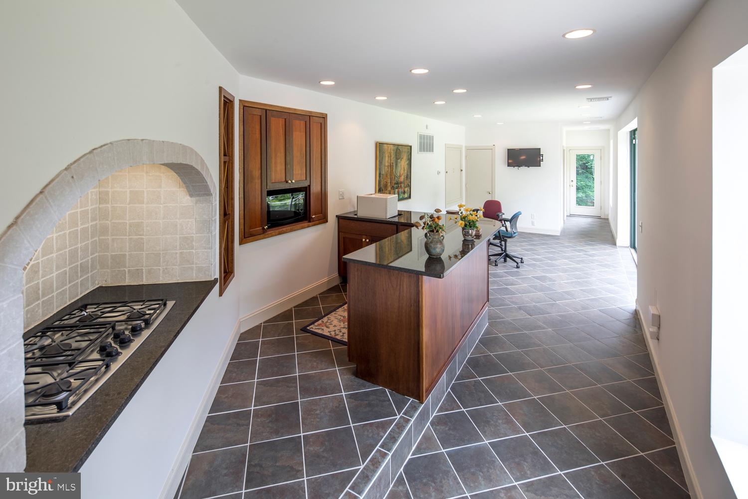 927 Mill Creek Road Gladwyne, PA 19035 - Photo 18 of 28