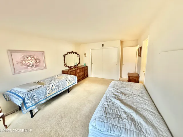 $3,200 | 1 Allen Court, Manalapan, NJ 07726