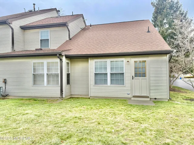 $3,200 | 1 Allen Court, Manalapan, NJ 07726