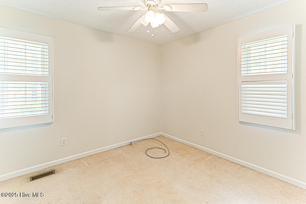 129 Shagbark Road Seven Lakes, NC 27376 - Photo 29 of 40 129 Shagbark Rd-LR-JFP-29 (1)