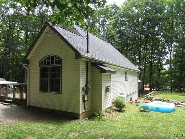 1110 Cameron Road Effort, PA 18330 - Photo 3 of 46 a view of house with backyard