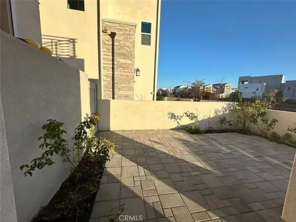 $1,850,000 | 426 Treble, Irvine, CA 92618