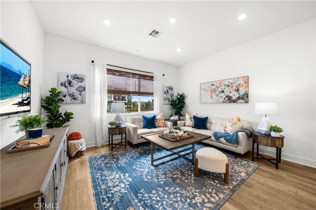 426 Treble Irvine, CA 92618 - Photo 4 of 69