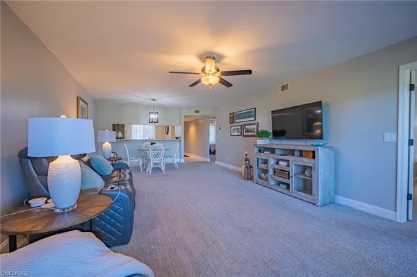 $259,900 | 6945 Dennis Circle, Unit I107, Naples, FL 34104