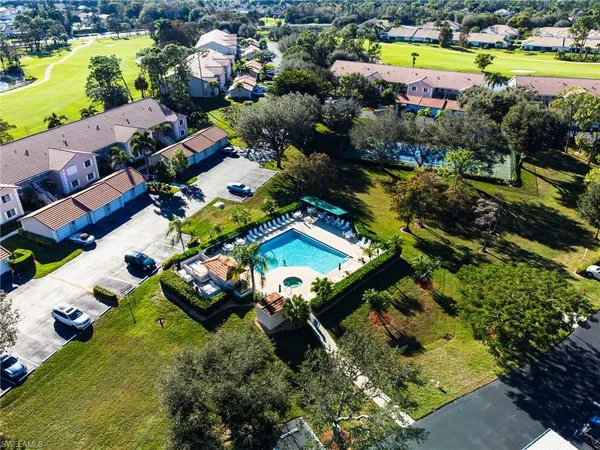 $259,900 | 6945 Dennis Circle, Unit I107, Naples, FL 34104