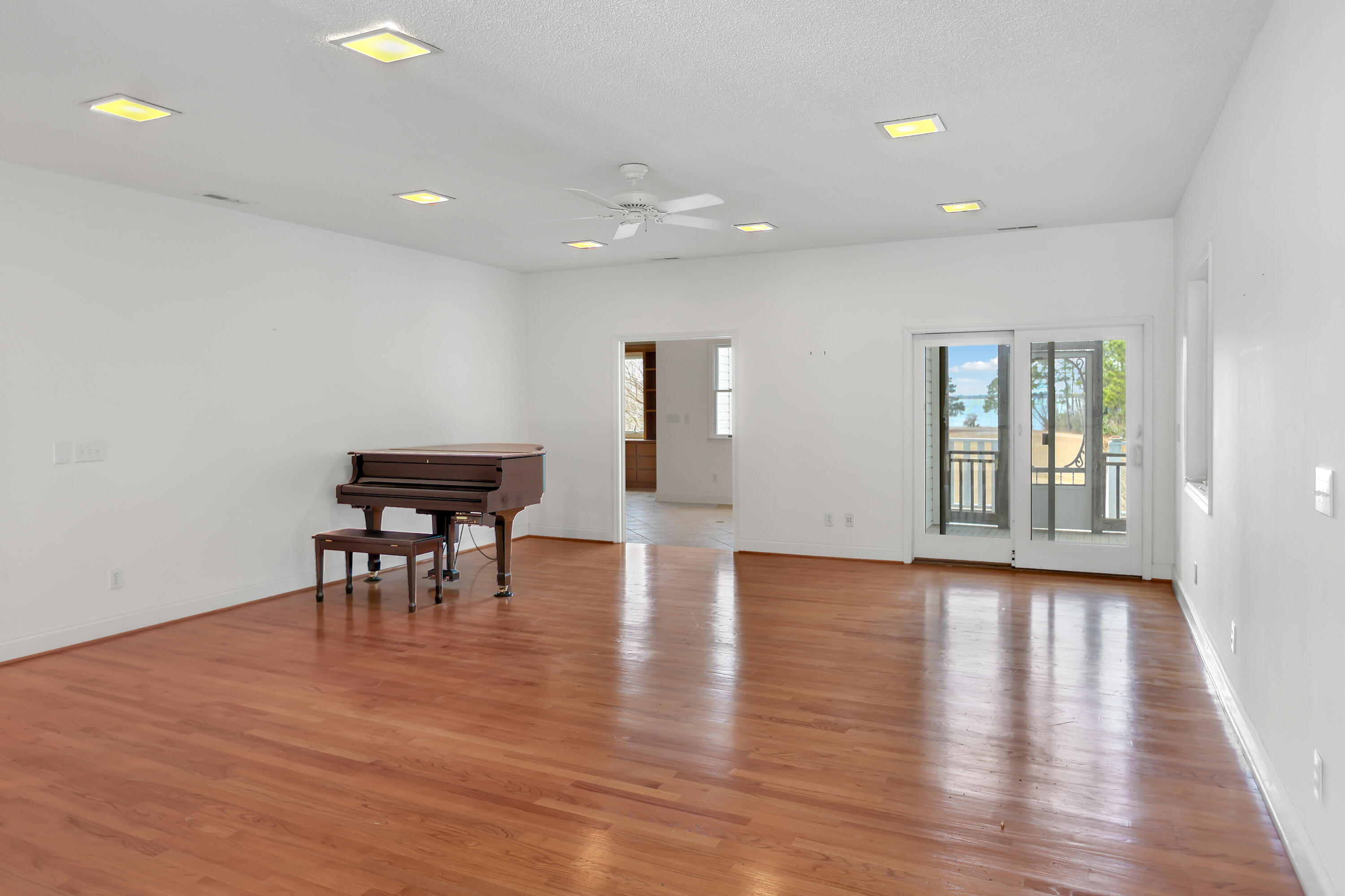 2030 West Lake Shore Drive Pinopolis, SC 29469 - Photo 20 of 84 IMG_2169