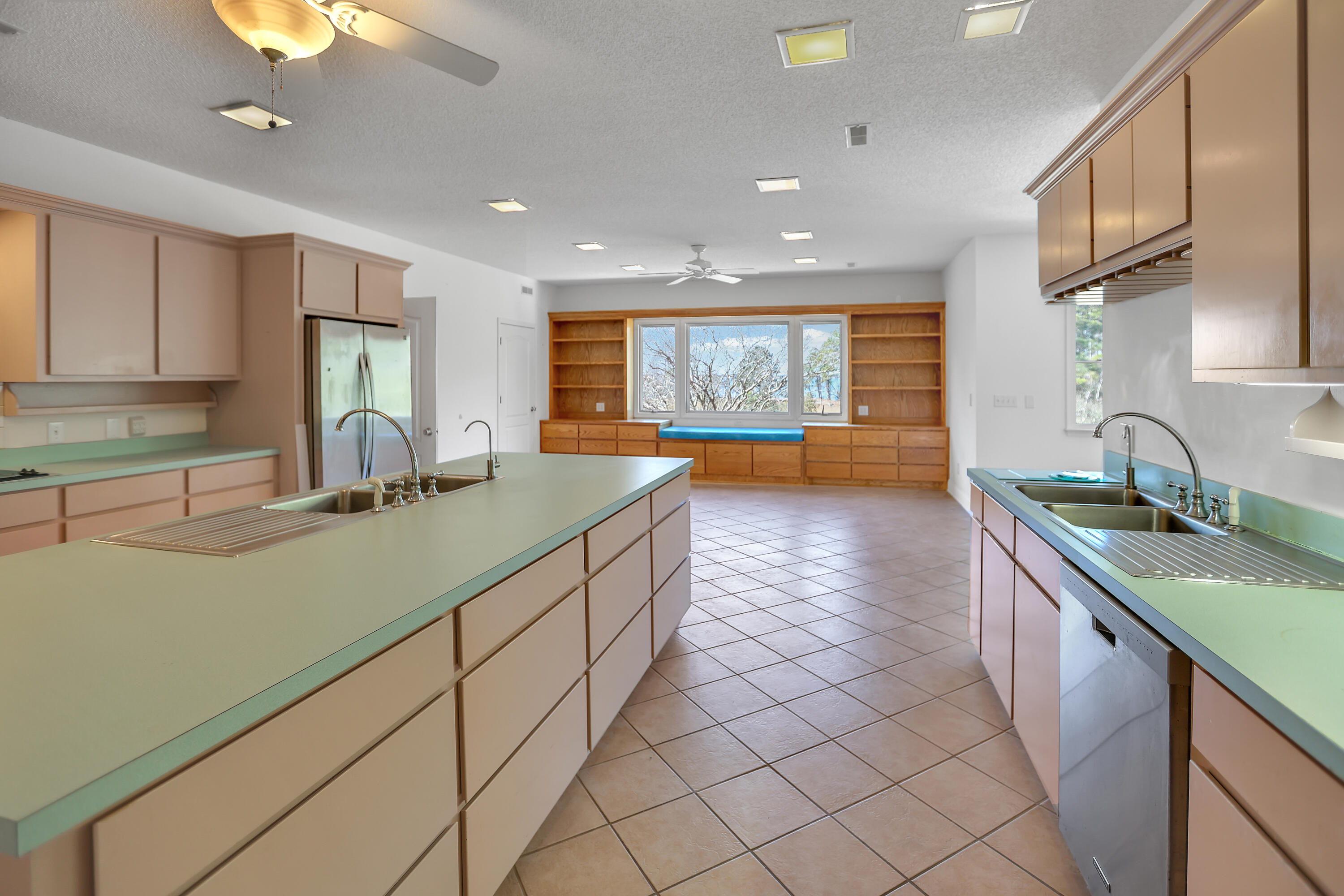 2030 West Lake Shore Drive Pinopolis, SC 29469 - Photo 22 of 84 IMG_2279
