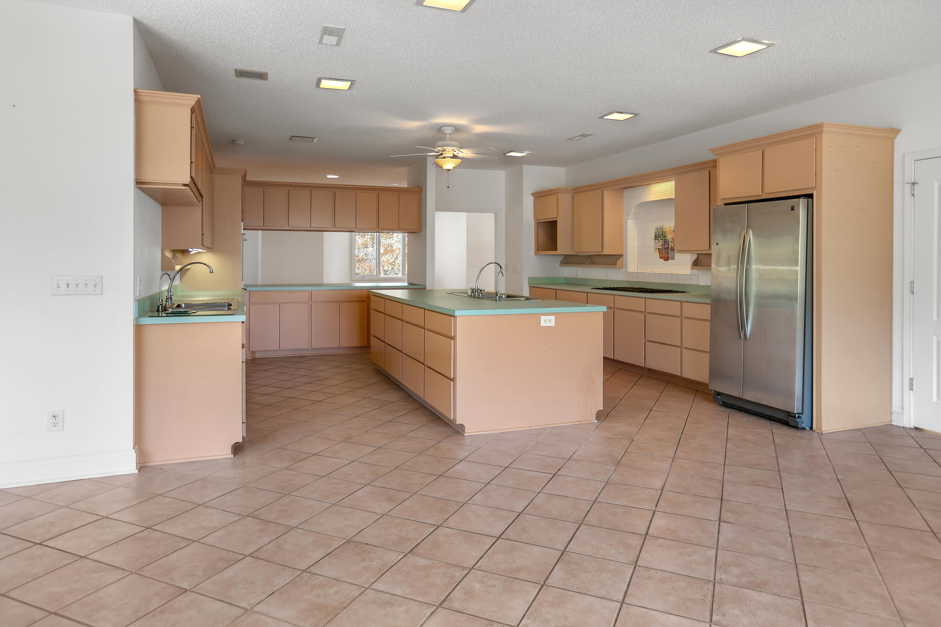 2030 West Lake Shore Drive Pinopolis, SC 29469 - Photo 23 of 84 IMG_2239