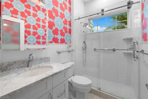 $800,000 | 2120 Aberdeen Lane, Unit 101, Naples, FL 34109