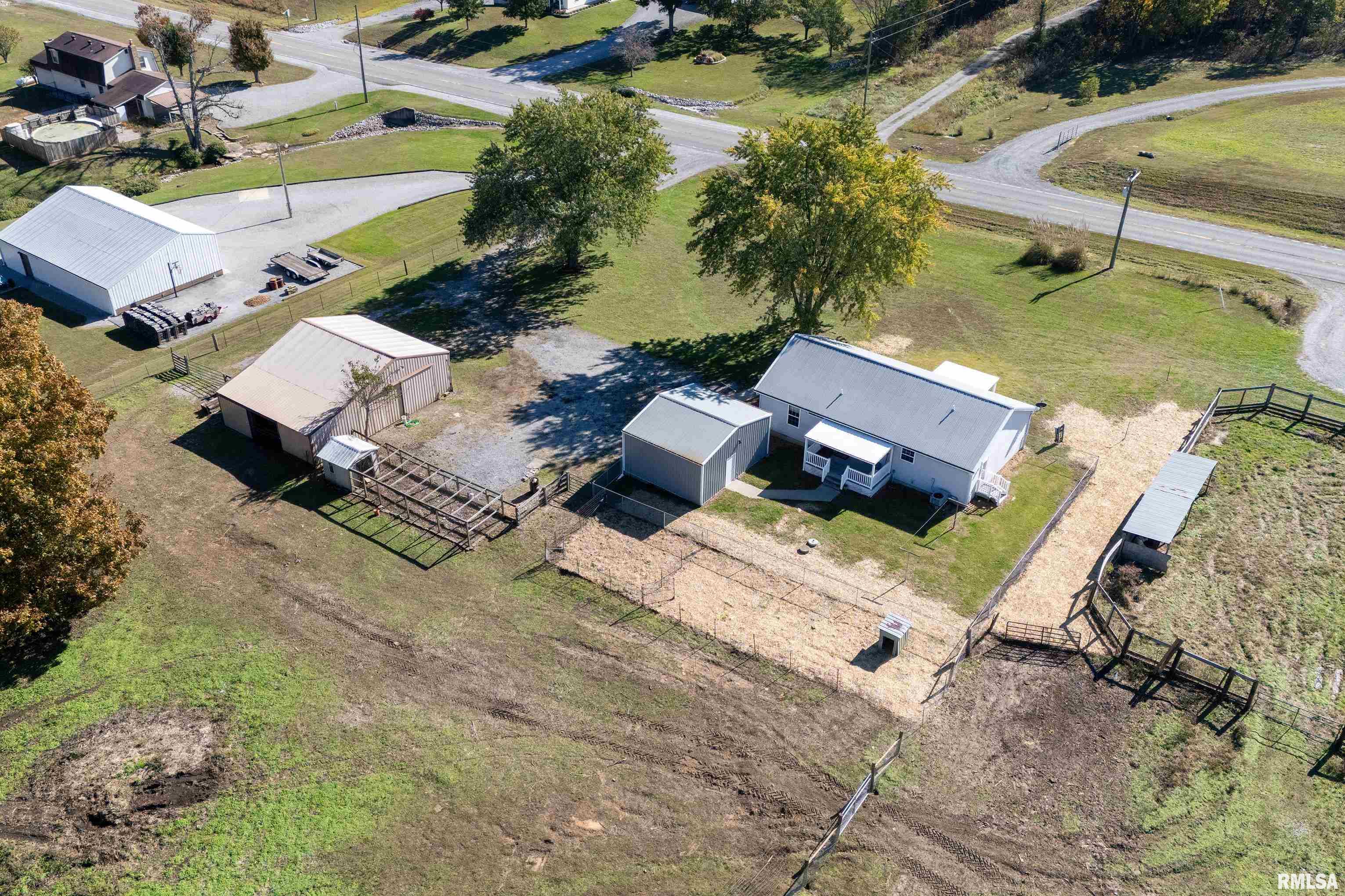 2080 Highway 166 Creal Springs, IL 62922 - Photo 23 of 32