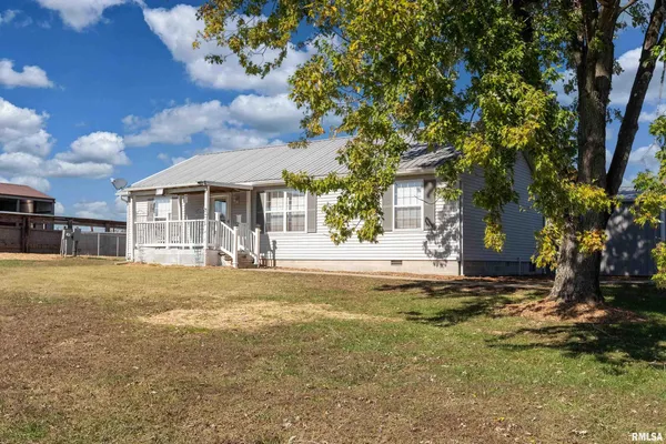 $185,000 | 2080 Highway 166, Creal Springs, IL 62922