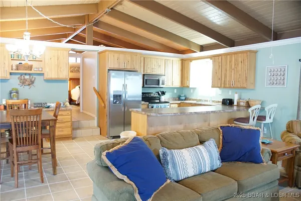 $835,000 | 167 Bermuda Drive, Camdenton, MO 65020