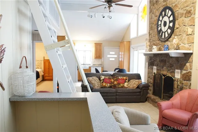 $835,000 | 167 Bermuda Drive, Camdenton, MO 65020