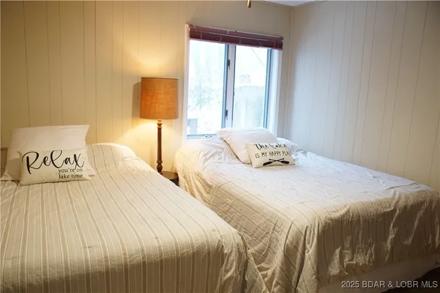 $835,000 | 167 Bermuda Drive, Camdenton, MO 65020