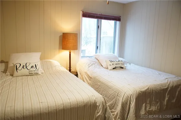 $835,000 | 167 Bermuda Drive, Camdenton, MO 65020