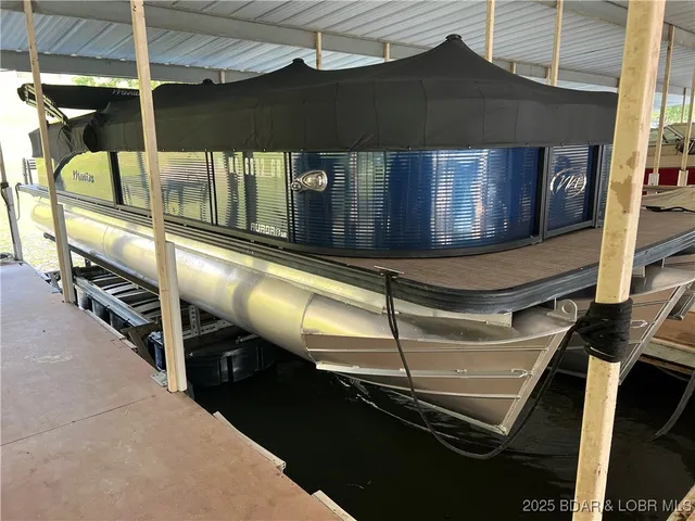 $835,000 | 167 Bermuda Drive, Camdenton, MO 65020