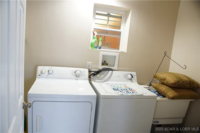 $835,000 | 167 Bermuda Drive, Camdenton, MO 65020