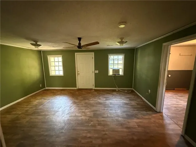 $179,900 | 8208 West 81st Street, Overland Park, KS 66204