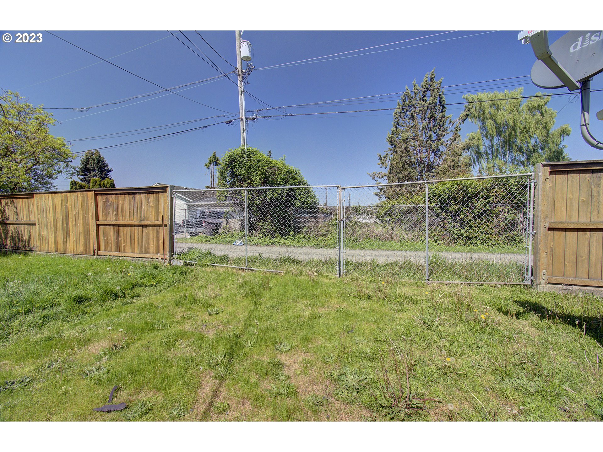 271 28th Avenue Longview, WA 98632 - Photo 26 of 29 a view of outdoor space and yard