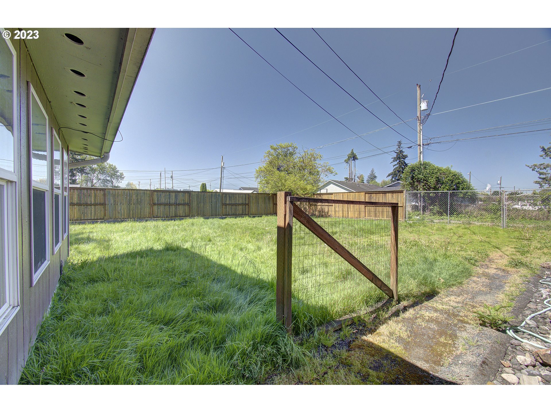 271 28th Avenue Longview, WA 98632 - Photo 29 of 29 a view of swimming pool