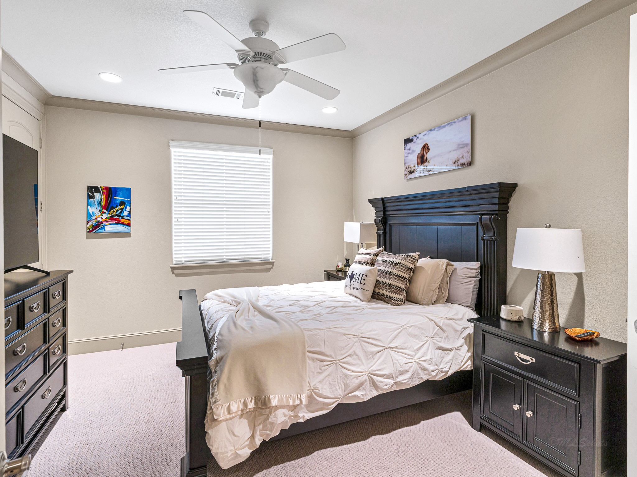 4614 Inker Street Houston, TX 77007 - Photo 32 of 36 Second-floor bedroom- 1