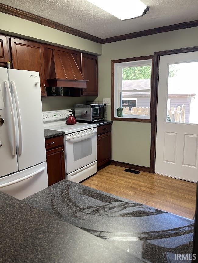 2408 35th Street Bedford, IN 47421 - Photo 6 of 27