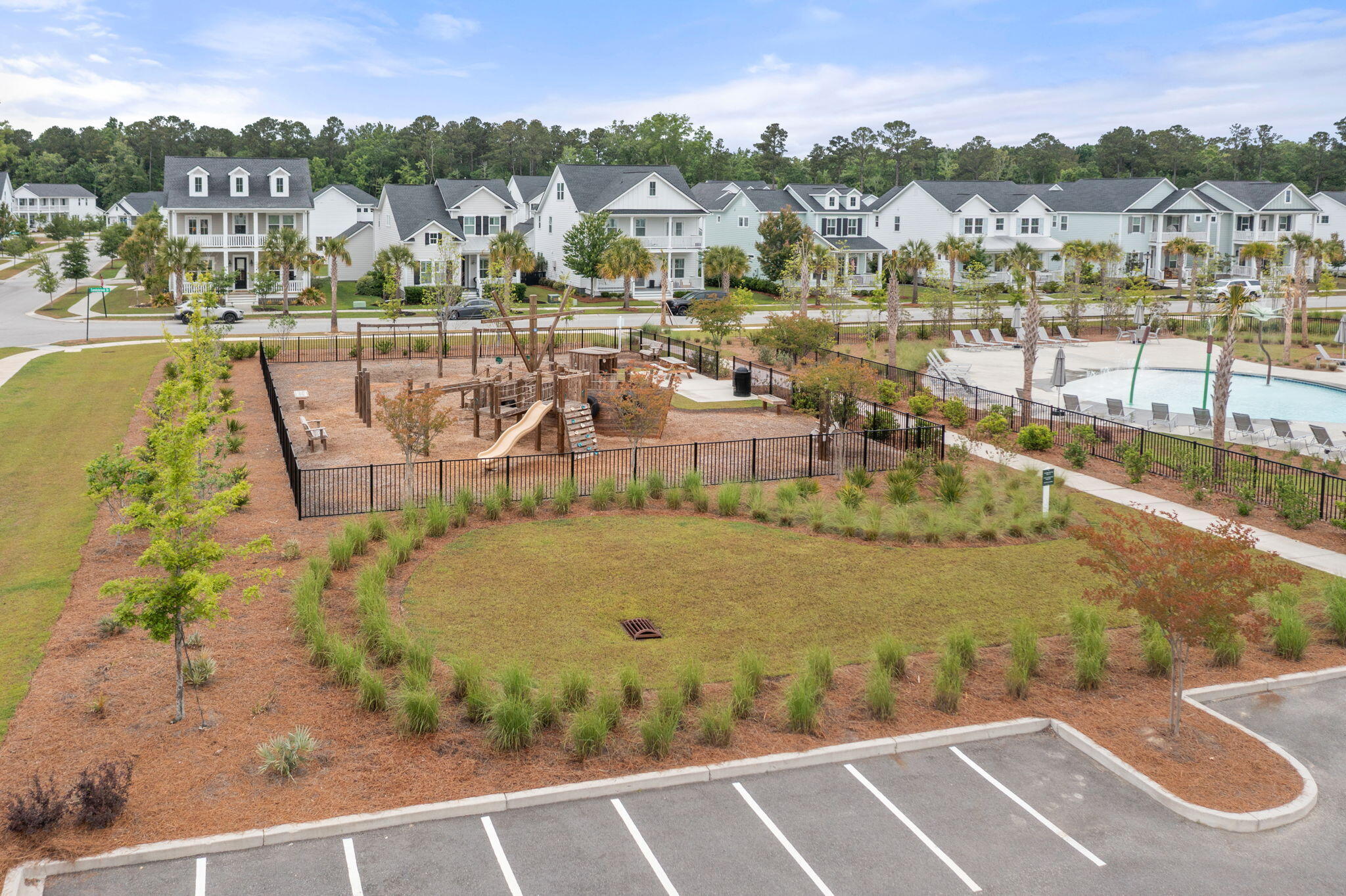 4041 Maidstone Drive Mount Pleasant, SC 29466 - Photo 60 of 74 77-web-or-mls-Amenities-22